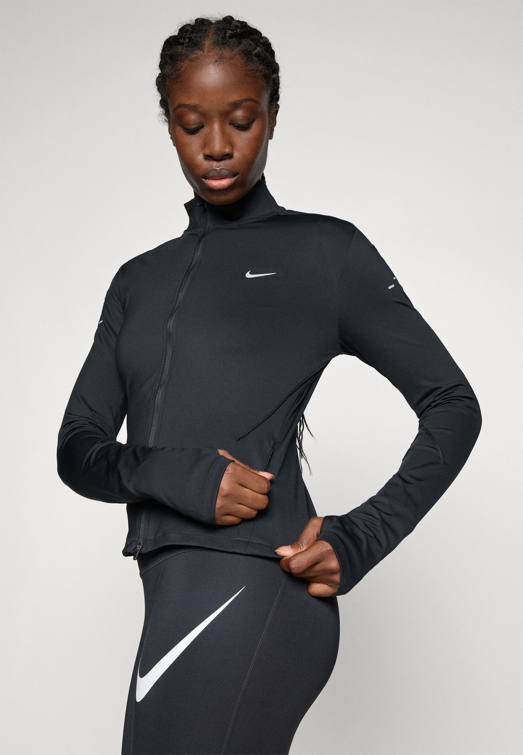 Nike Performance SWIFT - Laufjacke - schwarz/reflektierend silberfarben