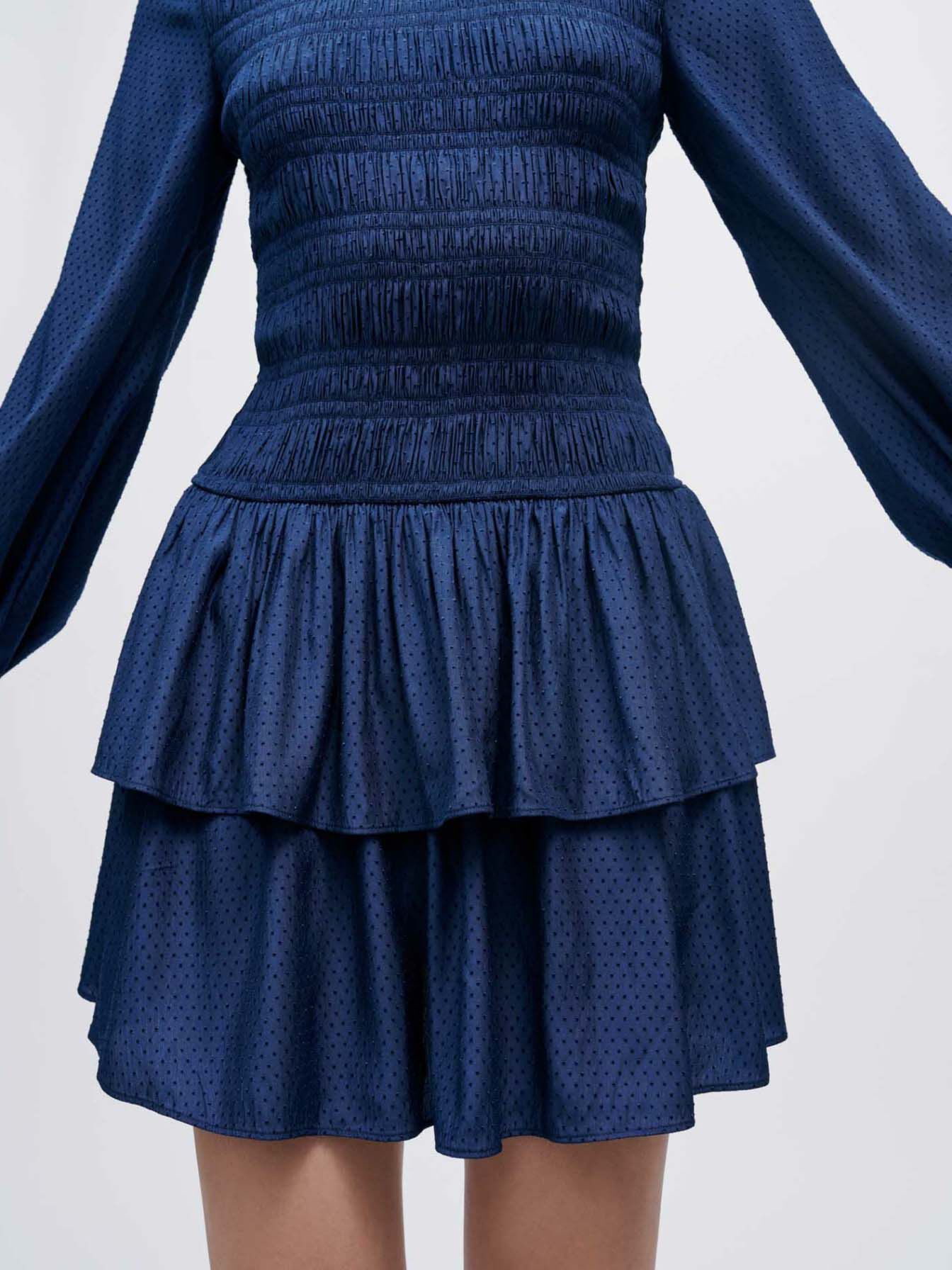 Jurk met plooien, soepelvallend satijn en ruches - Marineblauw