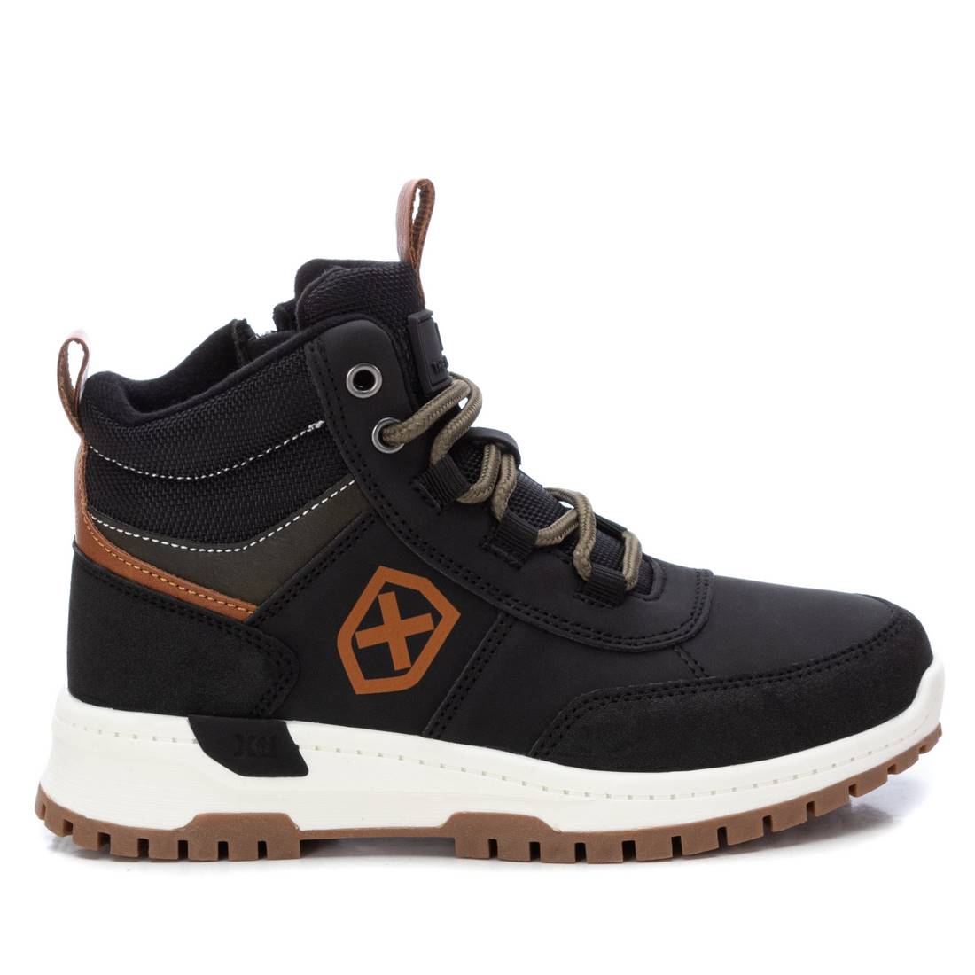  Sneaker Xti 150541