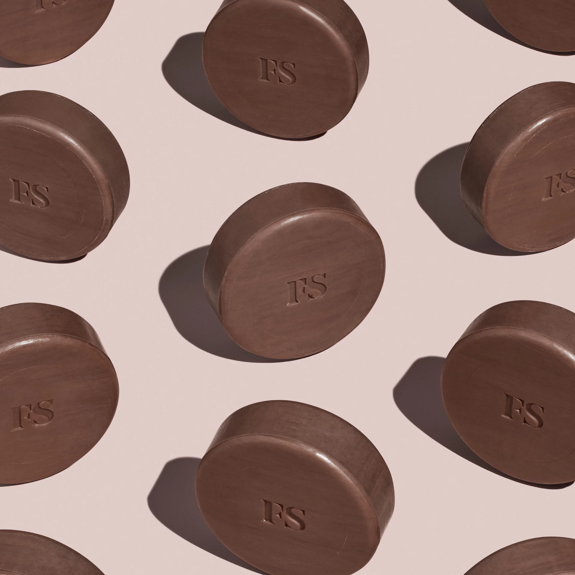 Sapun de curățare calmantă Cocoa Cleans'r pentru întreaga piele 142 g - Fenty Skin
