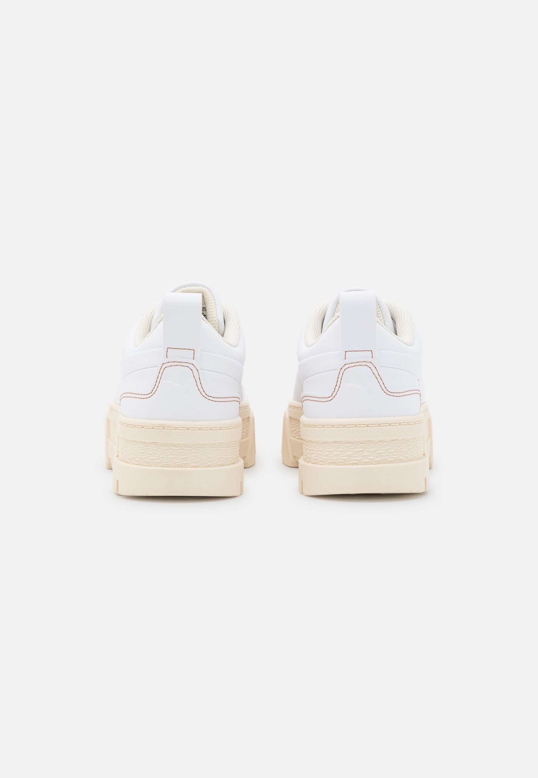 Buty sportowe Puma - białe