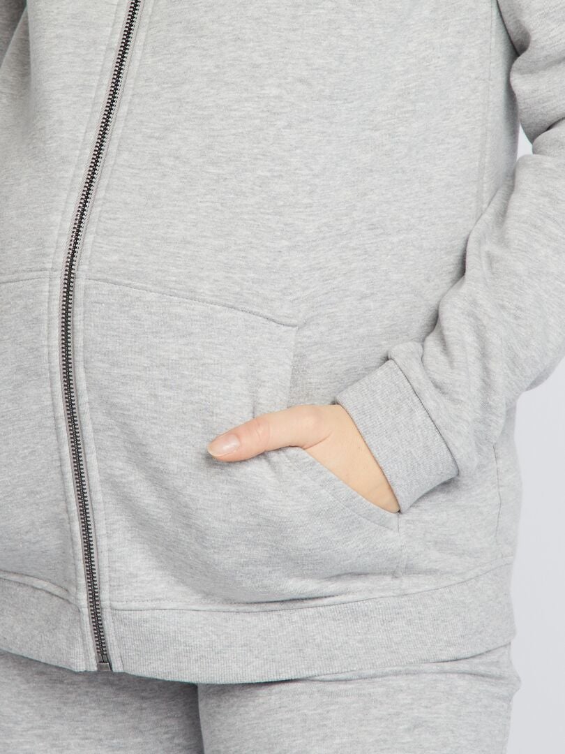 Blusa de moletom com zíper para gestantes em tecido fleece - CINZA