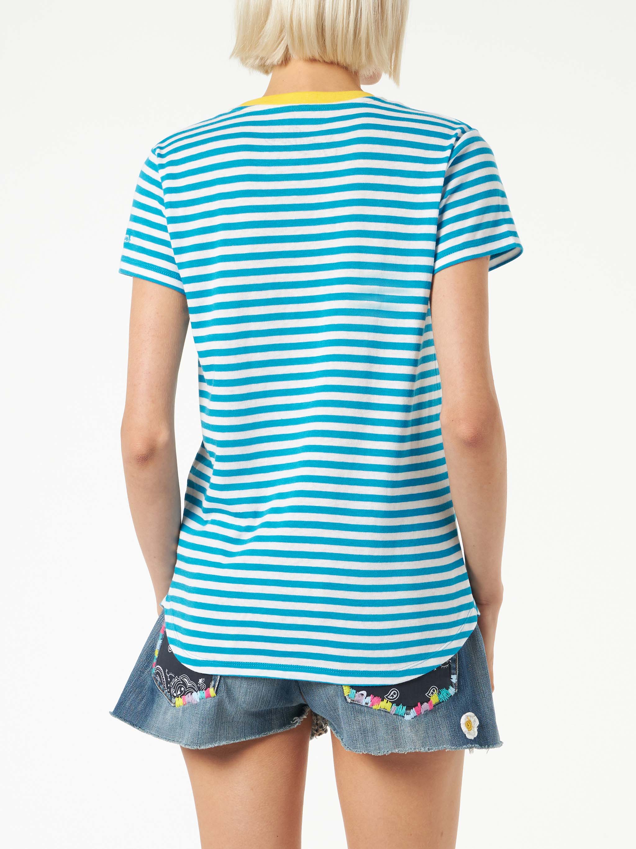 Blauw katoenen T-shirt met borduursel 