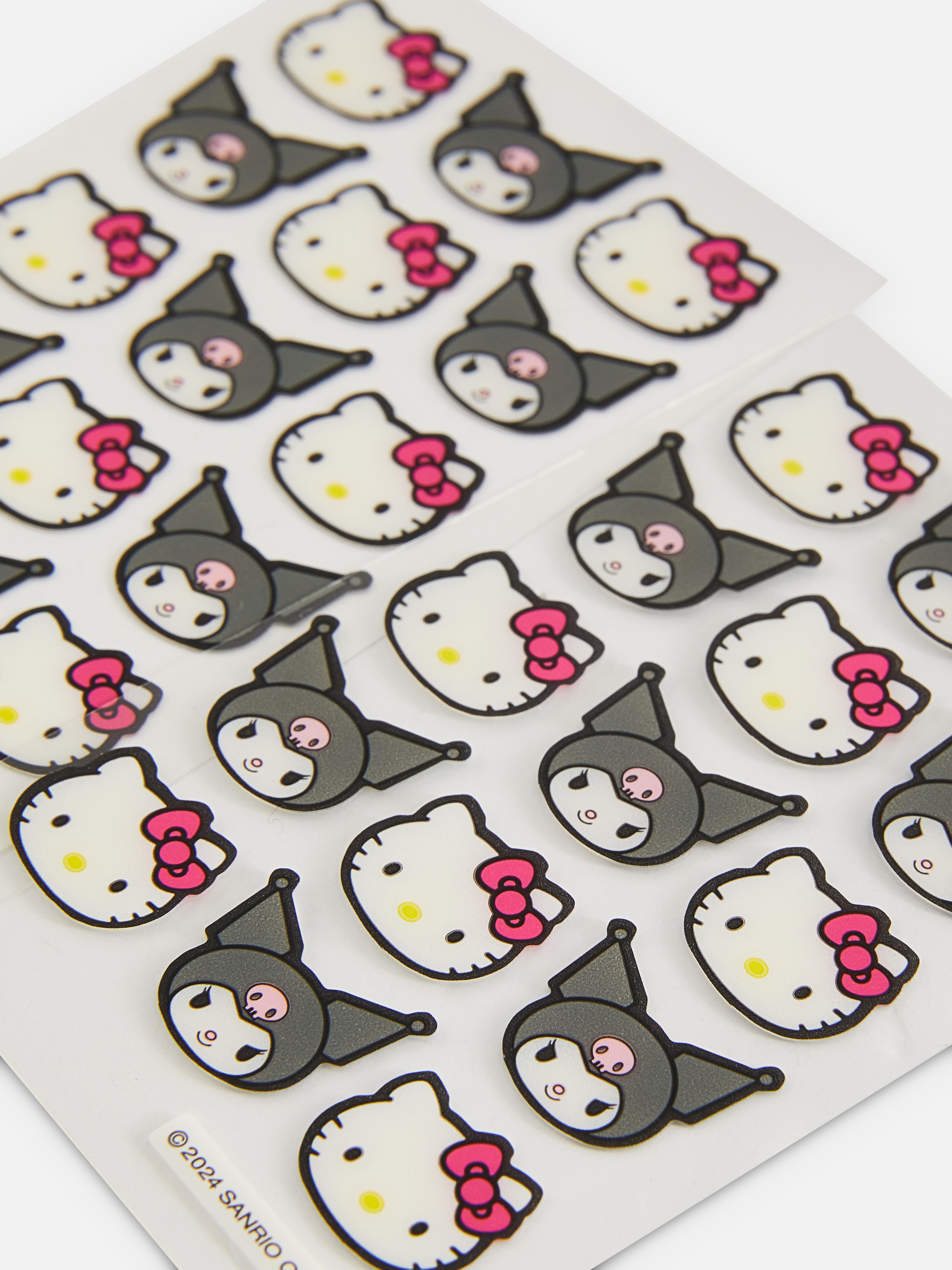 Plasturi antiacnee Hello Kitty Kuromi Calmează pielea cu acești plasturi distractivi pentru acnee din gama Hello Kitty Kuromi.