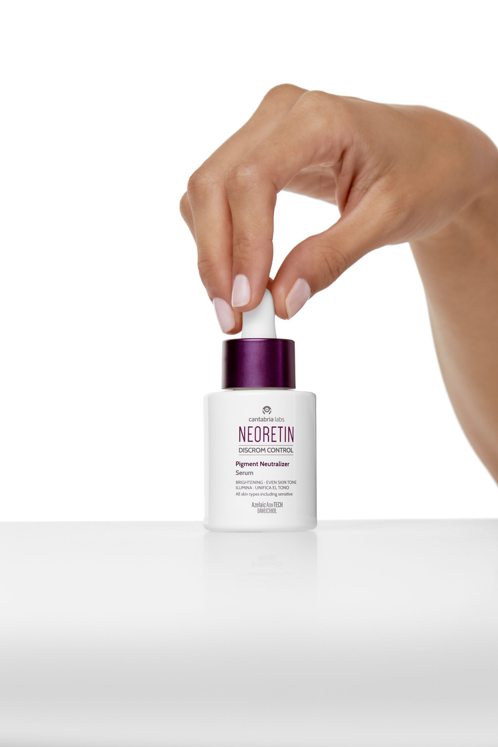 Neoretin Discrom Control serum za neutralizaciju pigmentacije Kreme protiv nepravilnosti