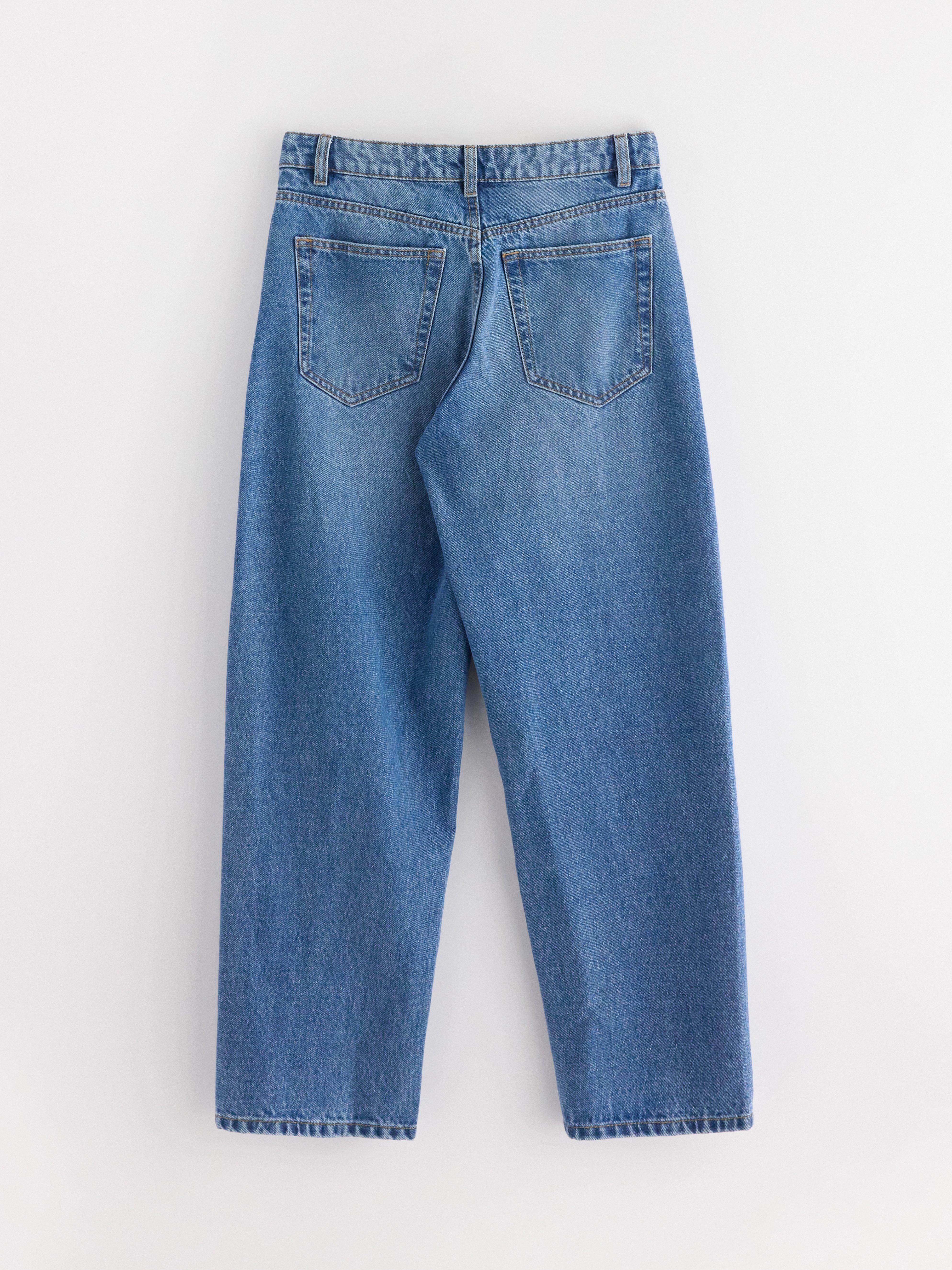 Calça jeans BARREL na altura do tornozelo, azul denim.