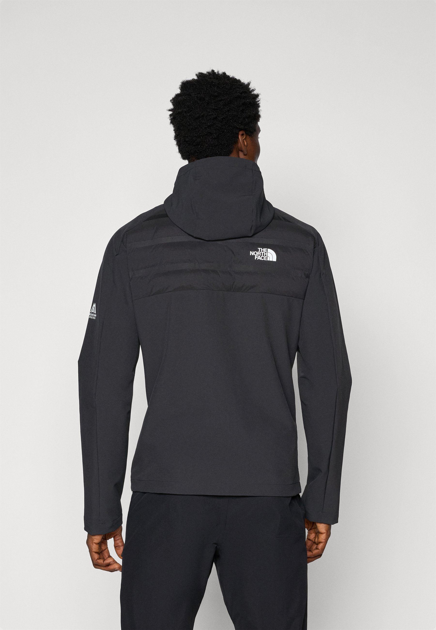 Veste à capuche The North Face MOUNTAIN ATHLETICS CARI - Veste outdoor - Noire