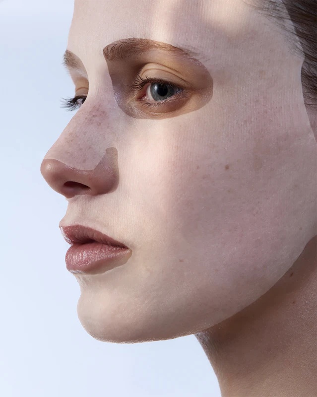 KORIKA SuperFruits Acai Berry - Lakštinė kaukė nuo taršos su detoksikuojančiu poveikiu