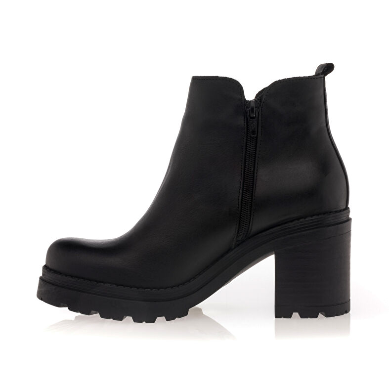 Botas negras de mujer / Botines