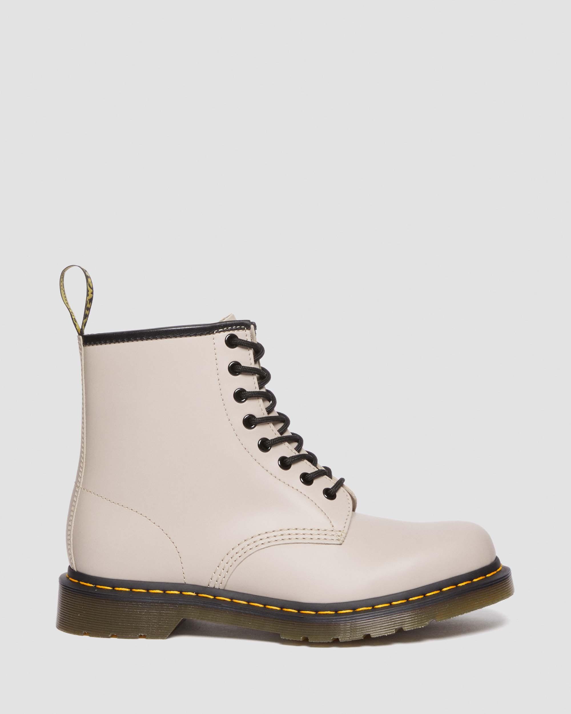 1460 Smooth Leather Lace Up Boots