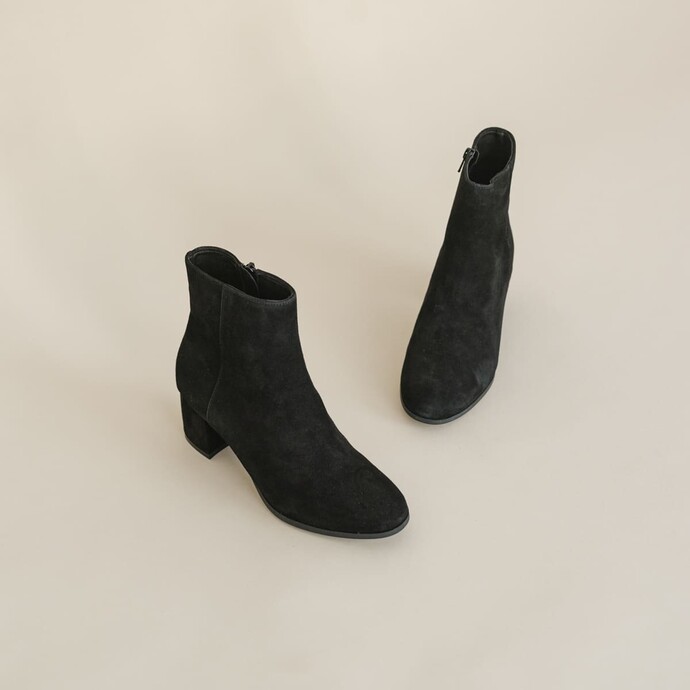 Bottines à talons  en velours noir