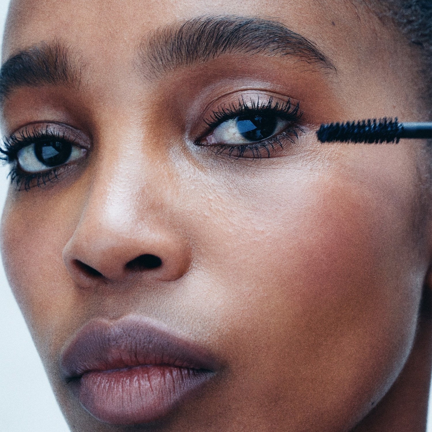 KYLIE COSMETICS Tusz do rzęs Wisp Lash – czarny, 12 ml – 12 ml
