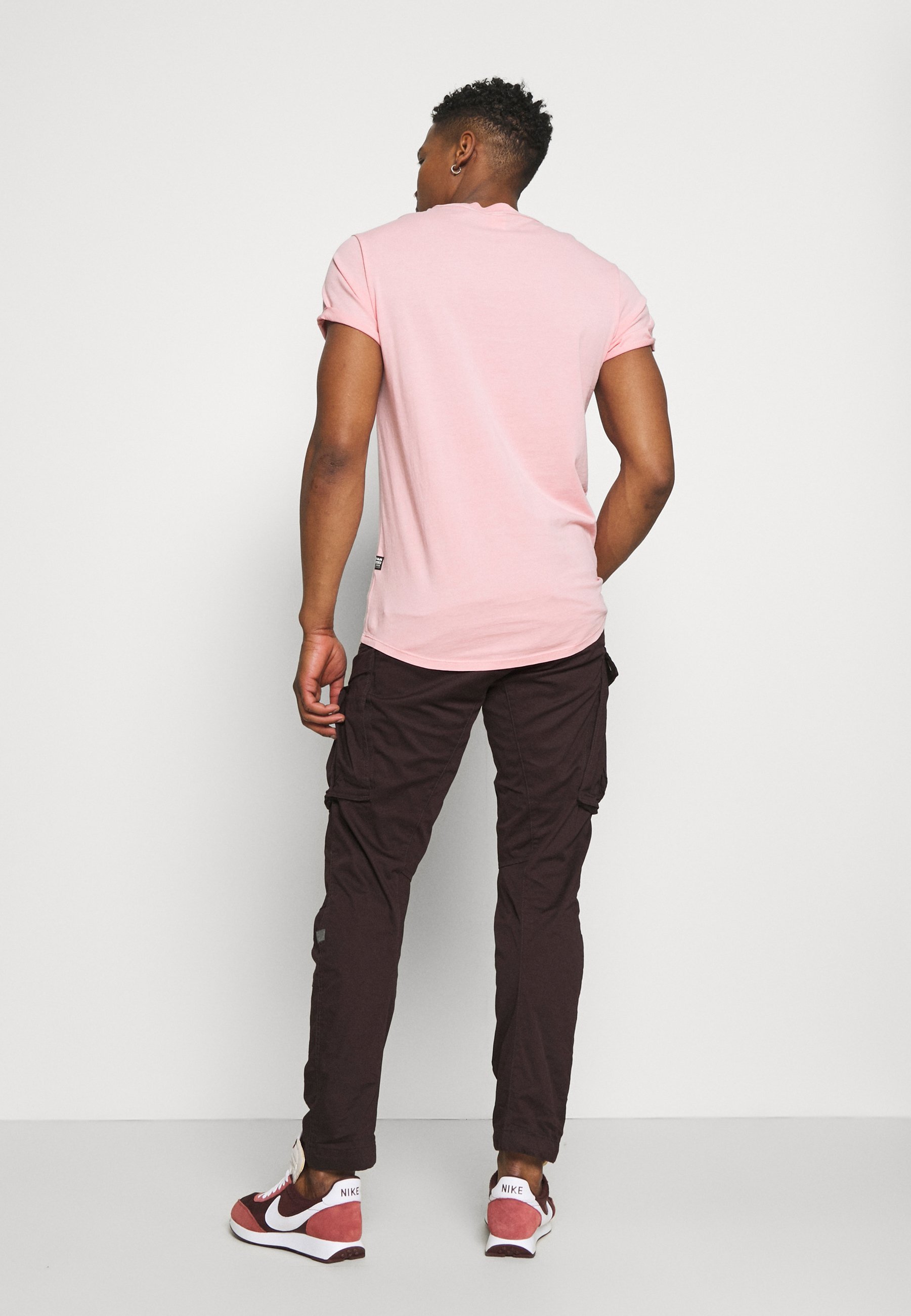Pantalon cargo G-STAR ROVIC ZIP TAPERED - marron foncé