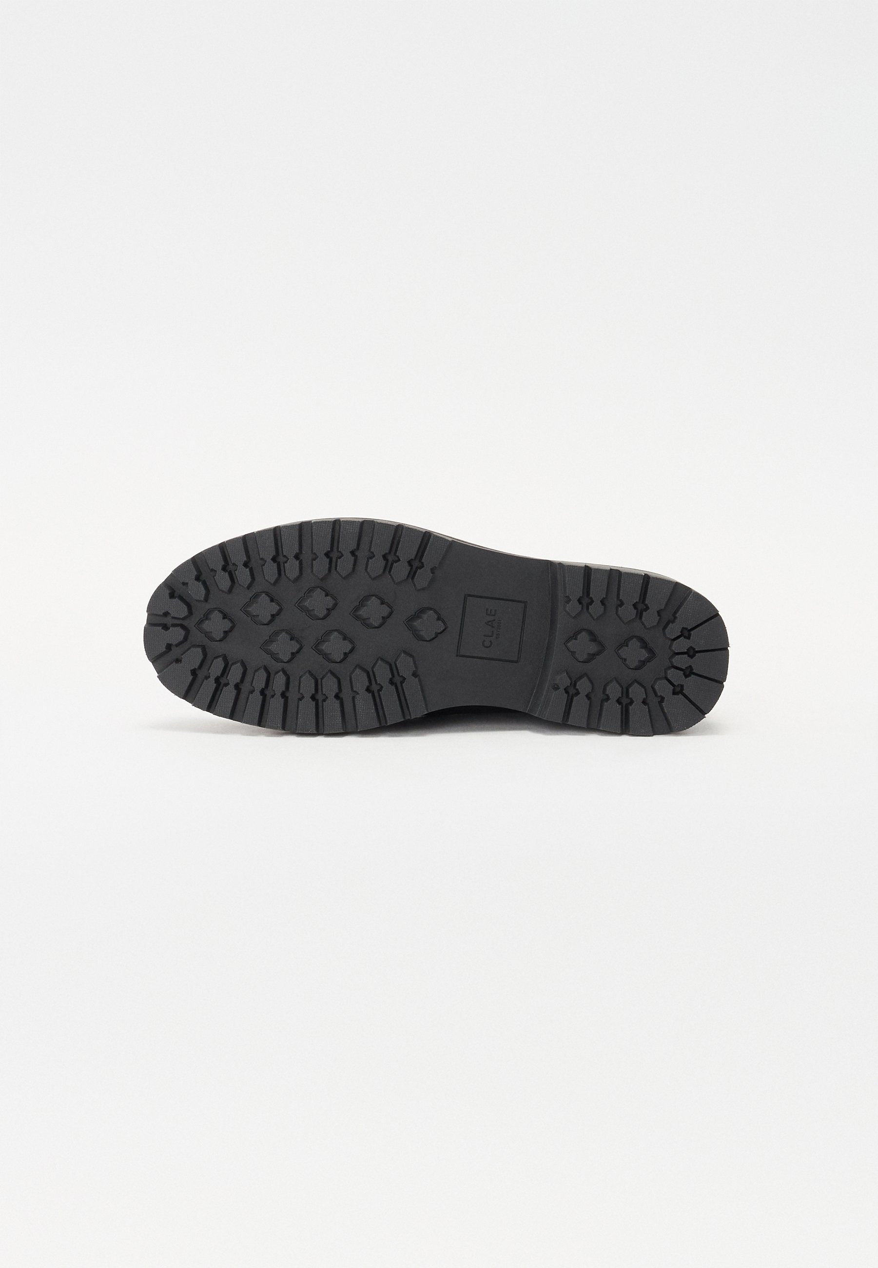 Clae loafers