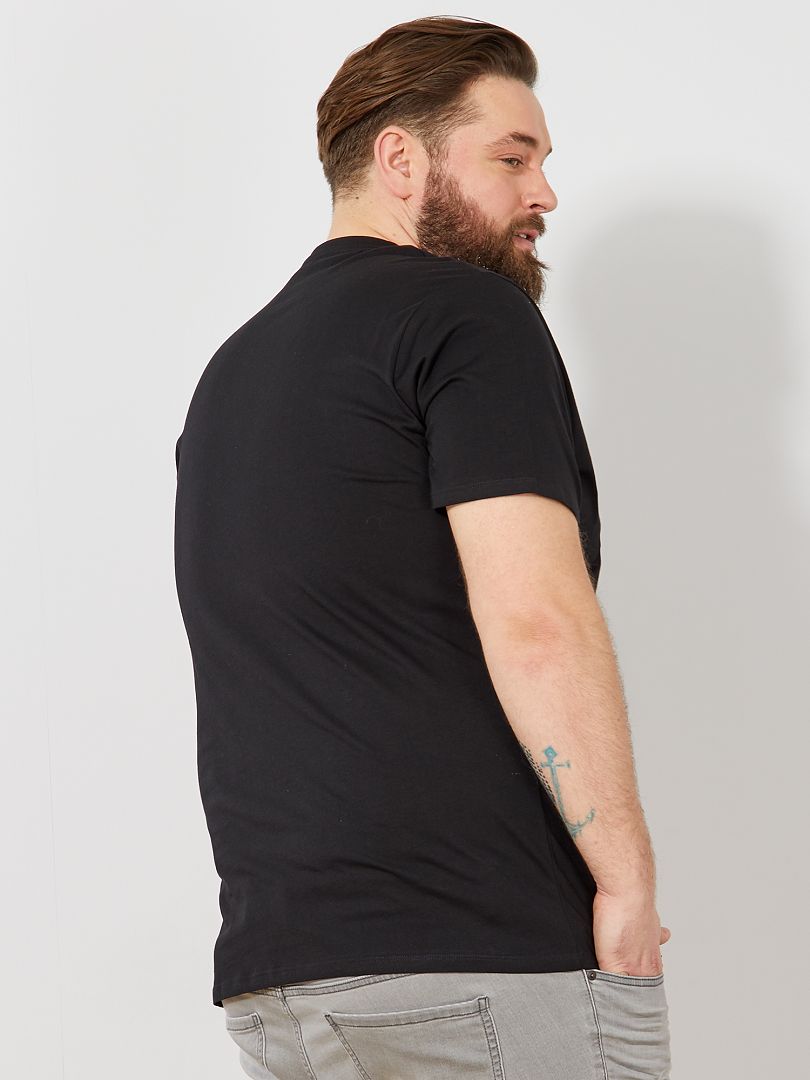 Camiseta 100% algodão - Preta