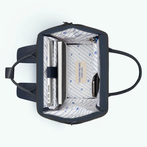 Cabaia Adventurer Medium Rucksack Namur marineblau