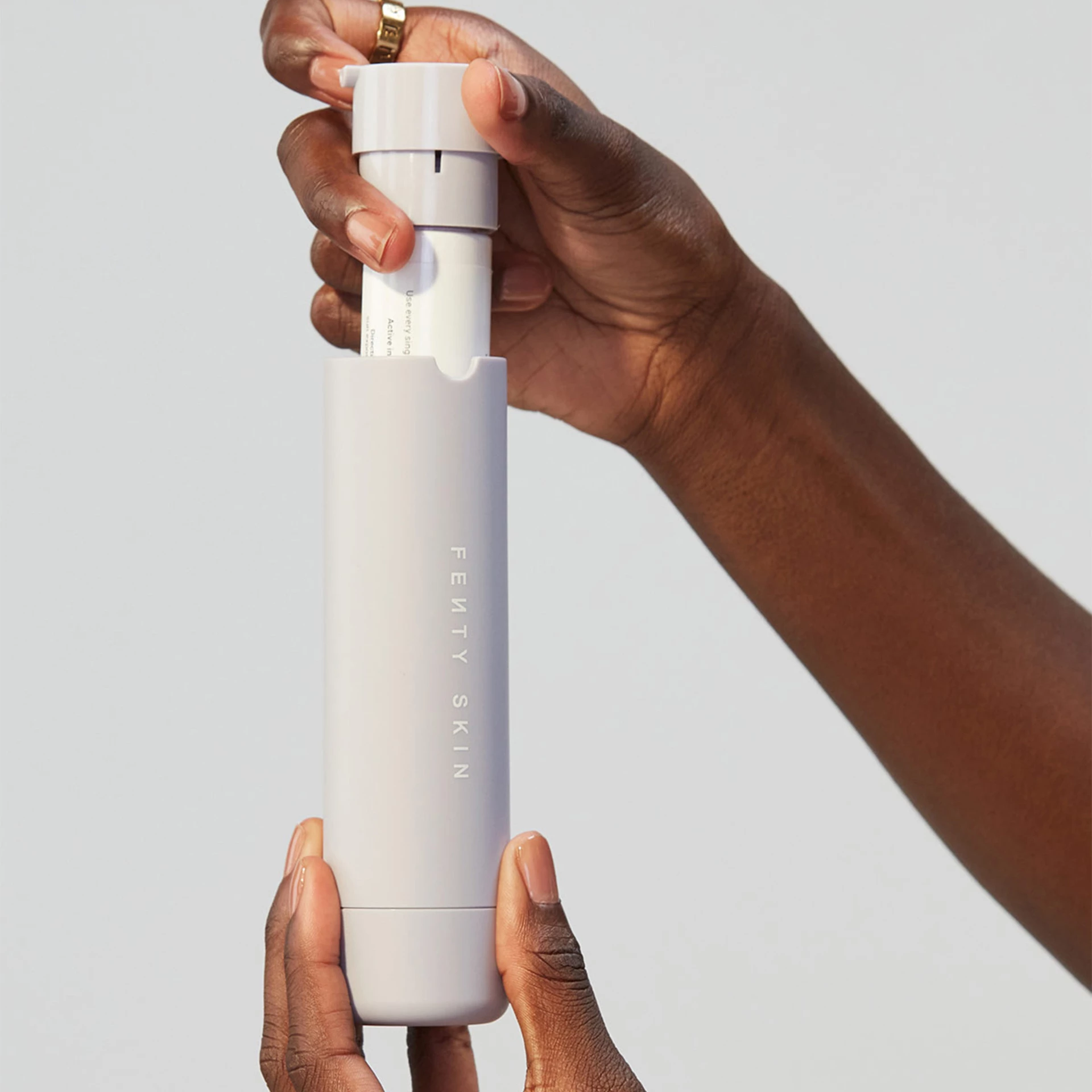 Hydra Vizor Mineral SPF30 hidratáló utántöltő 50 ml - Fenty Skin