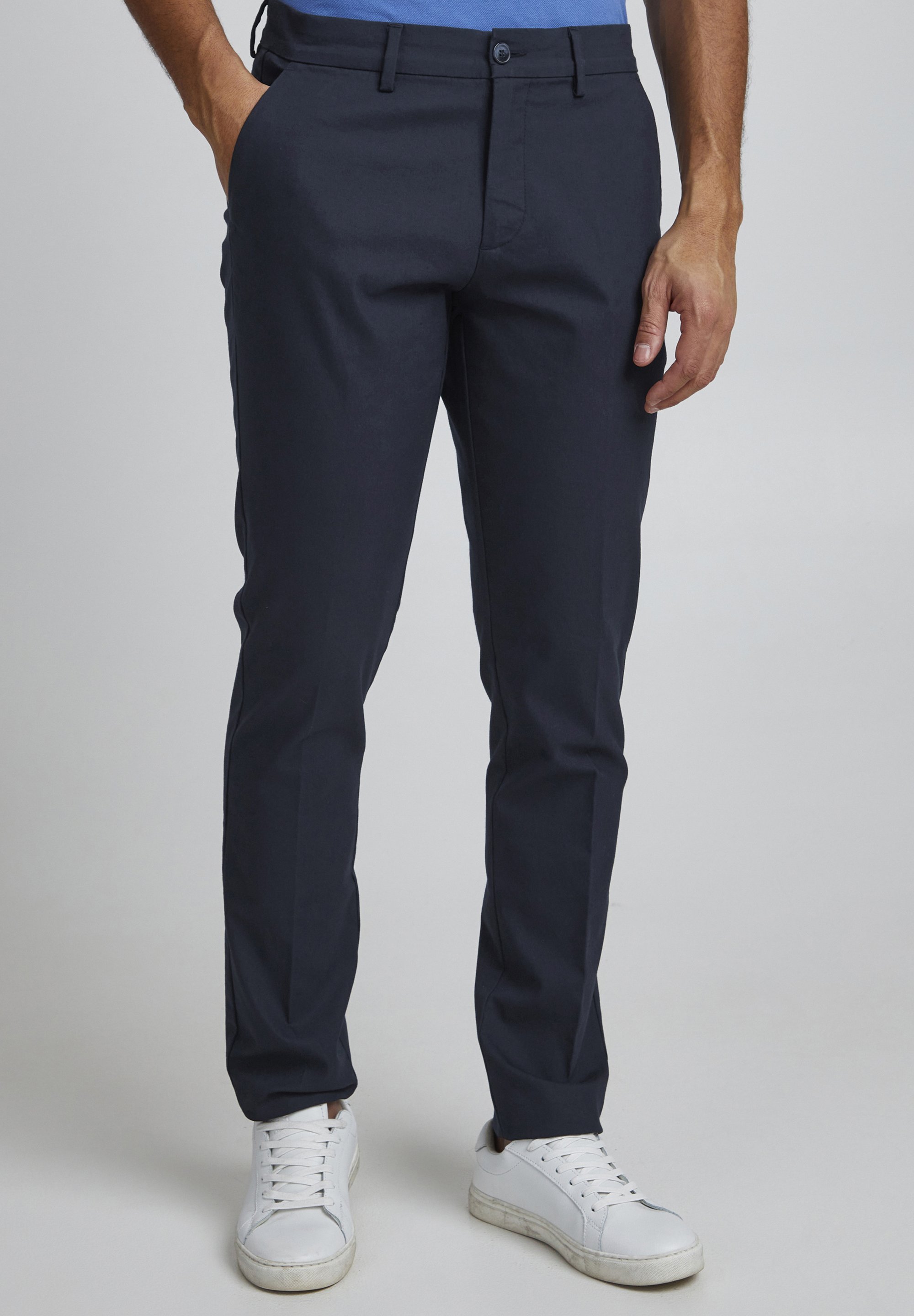 Casual Friday CFPHILIP SLIM FIT - Chino's - marineblauwe blazer