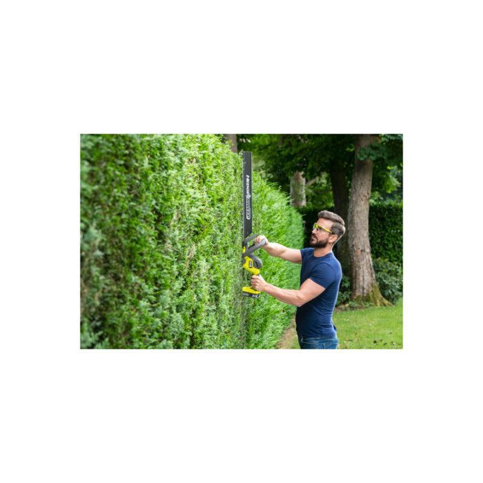 Pack RYOBI Taille-haies Linea 18V One+ INEA 55cm RY18HT55A-0 - 1 Batterie 5.0Ah - 1 Chargeur rapide RC18120-150
