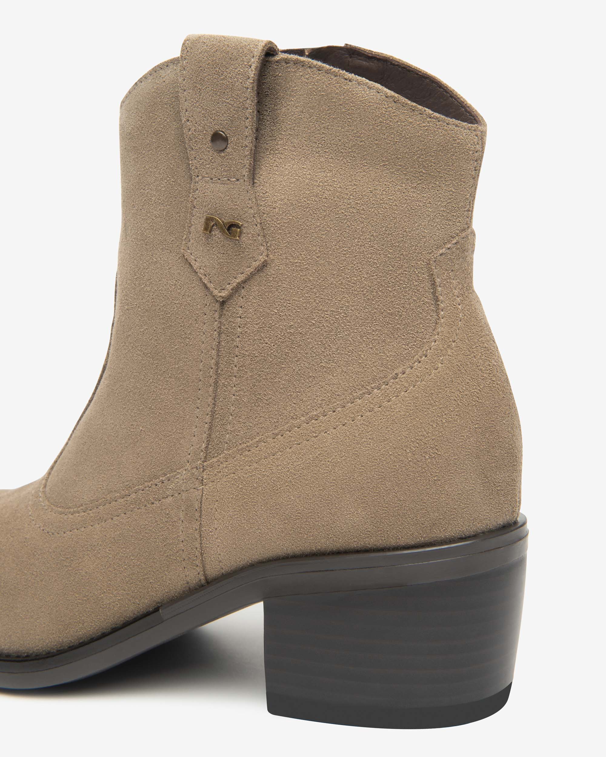  Damen-Wildlederstiefeletten