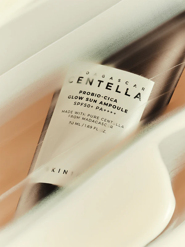 SKIN1004 Madagascar Centella Probio-Cica Glow Sun Ampoule: sérum protetor que renova a barreira protetora da pele.