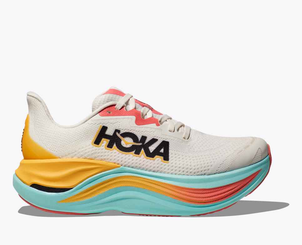 HOKA Skyward X Blanc De Blanc / Journée de natation