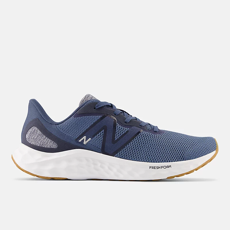 Herren Fresh Foam Arishi v4 – Vintage Indigo mit natürlichem Indigo und Gummi 020
