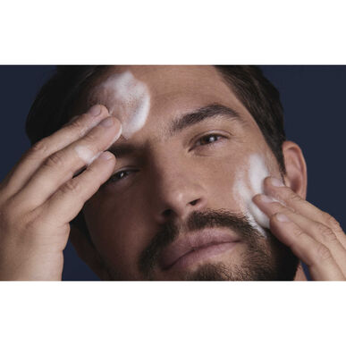 Pupa Man Mousse Cleanser Skjegg- og ansiktsrensemousse 100 ml 100 ml