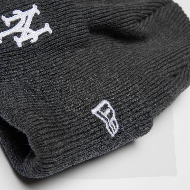 Beanie Raised from Concrete MLB New York Mets