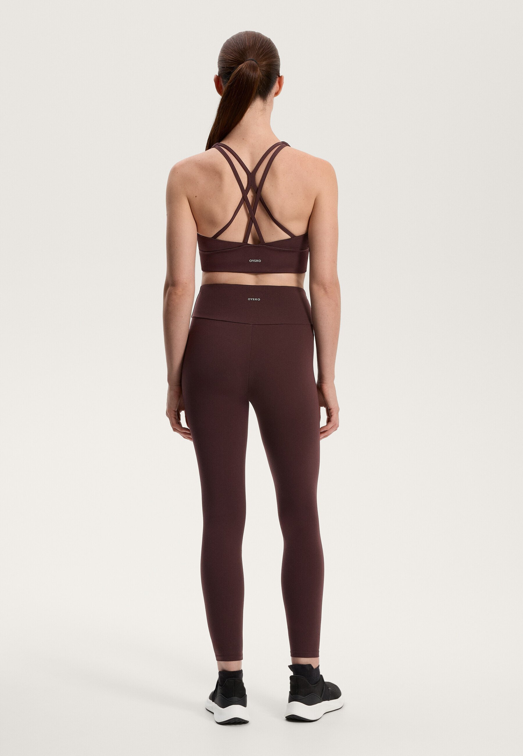 OYSHO PÁNTOS BACK - 32977901 - Könnyű tartást adó sportmelltartó - foltos barna