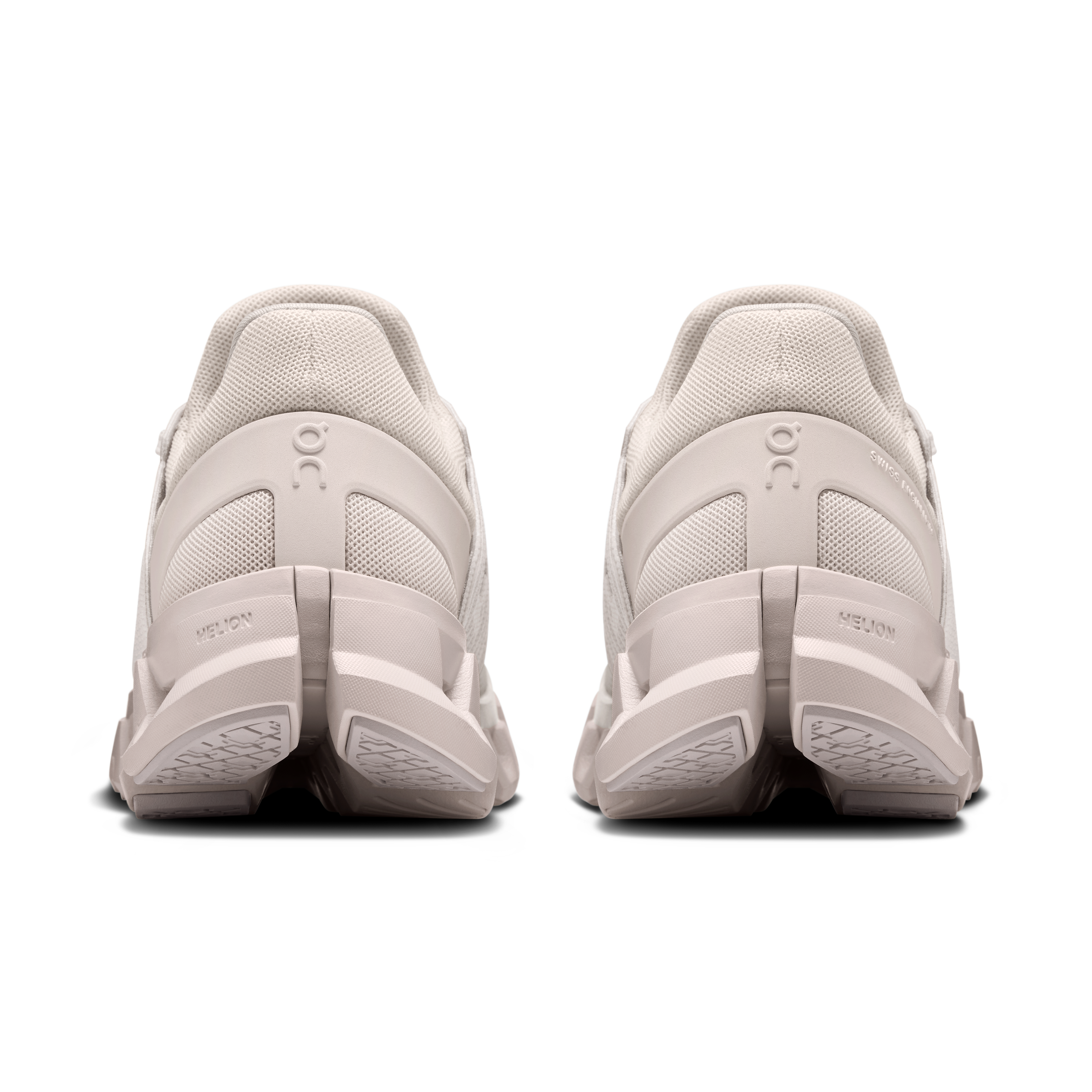 On Chaussures Cloudswift 4 AD pour femmes, couleur sable et ivoire