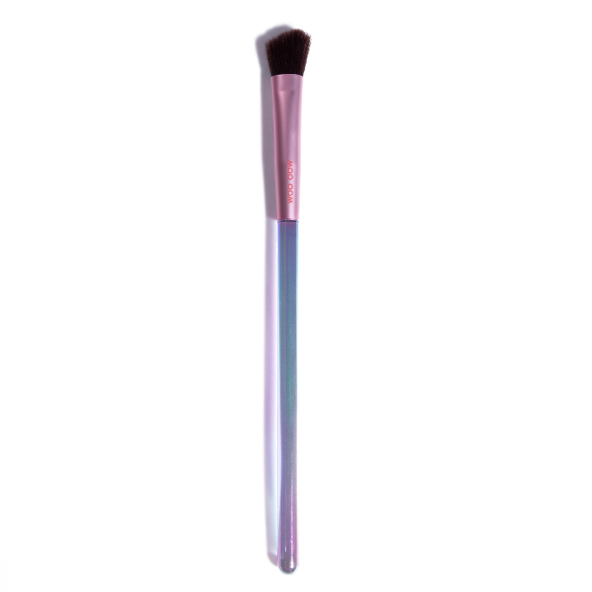 Šikmý štetec na očné tiene Štetce na podkladovú bázu, tvár a make-up