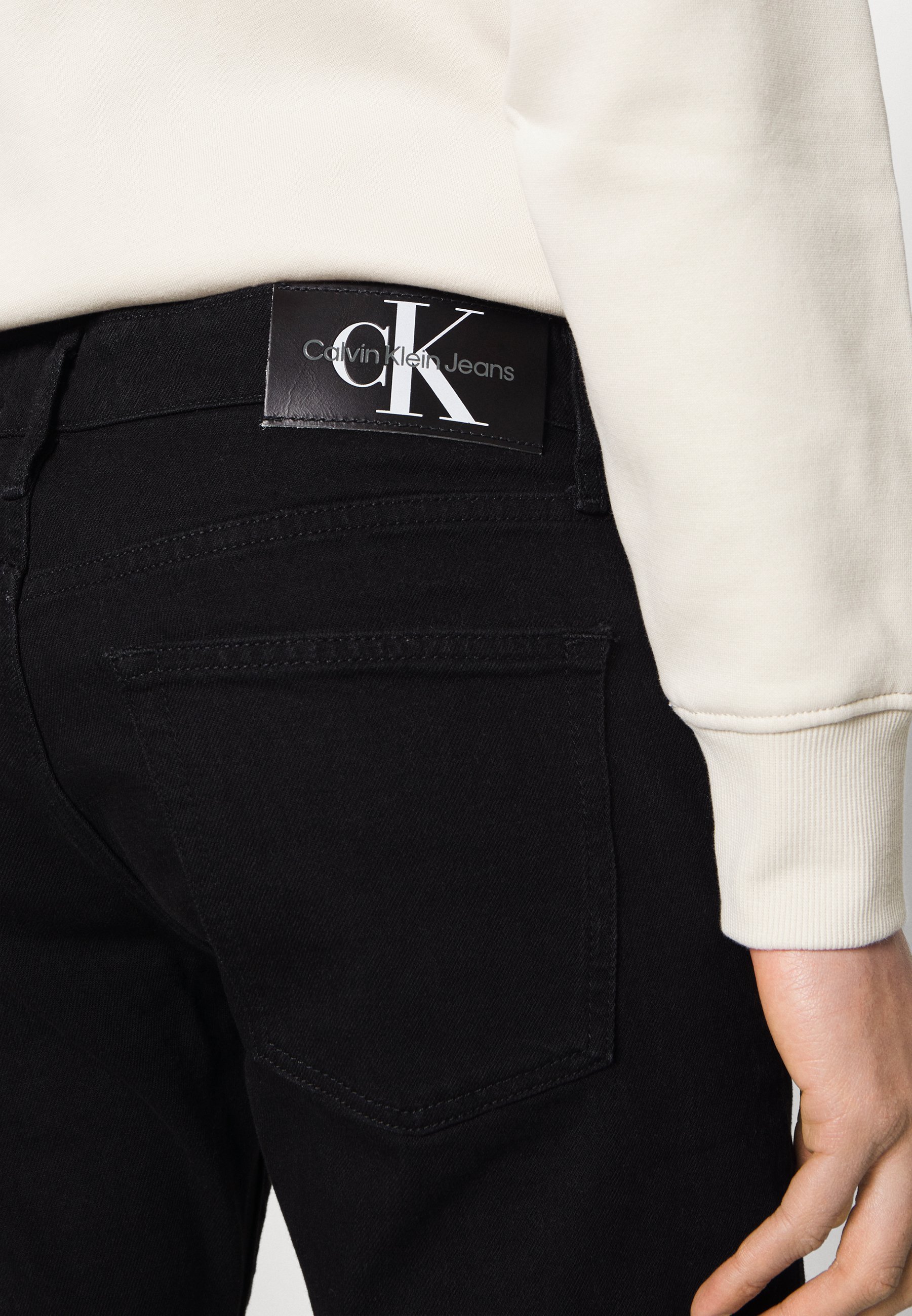 Jean Calvin Klein SLIM - Coupe slim - Denim noir