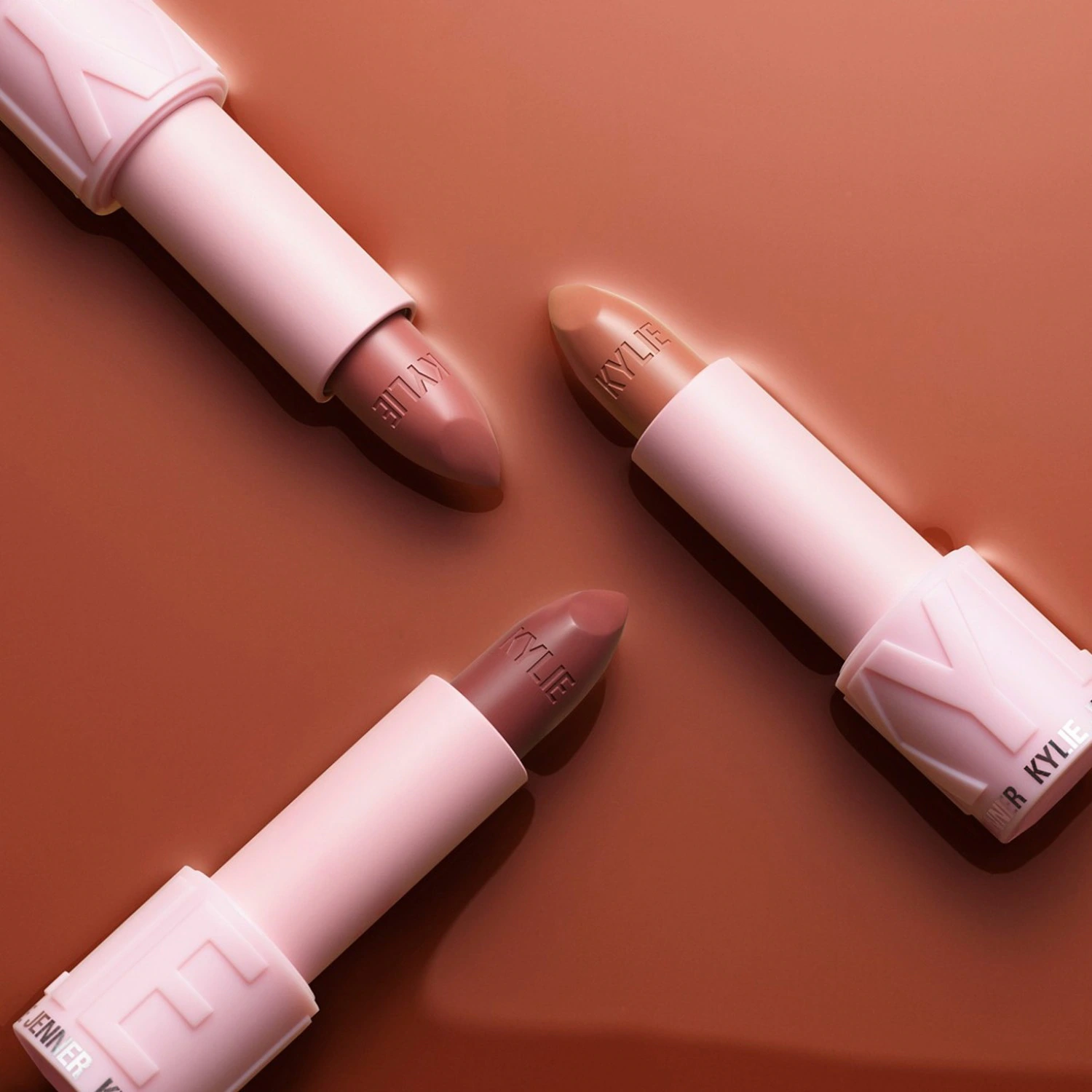 KYLIE COSMETICS Creme Lipstick