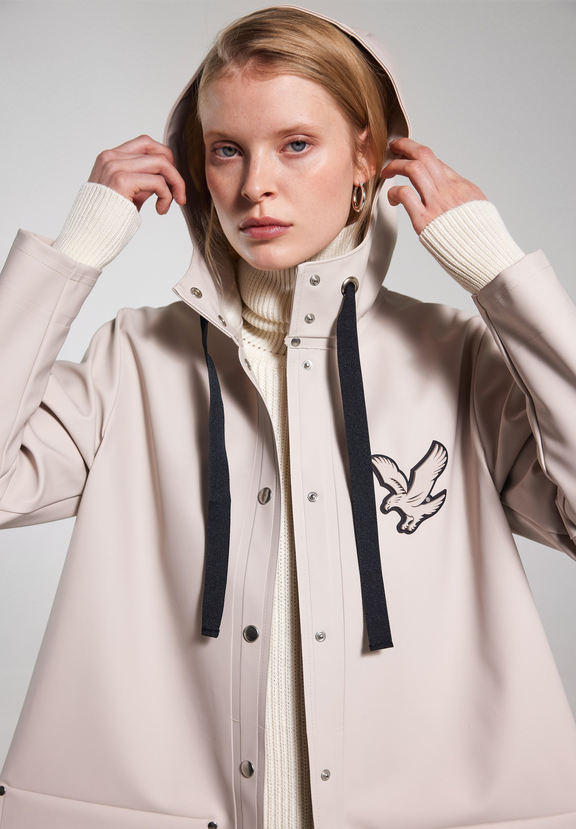 Stutterheim STUTTERHEIM X LYLE & SCOTT JACKET - Outdoorjas - licht zand
