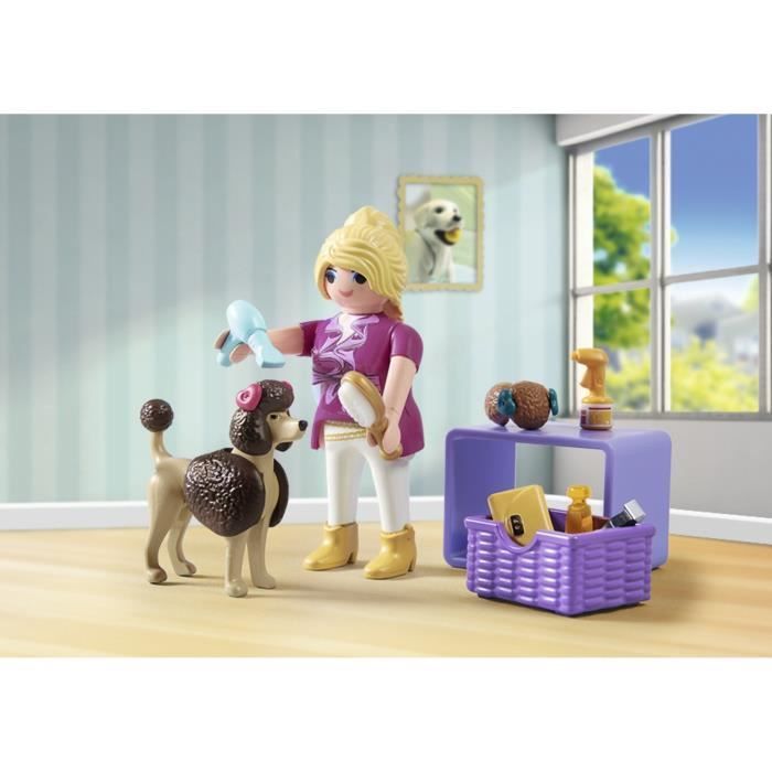 PLAYMOBIL 71747 Toiletteuse avec caniche et accessoires, My Life, 23 pièces, Dès 4 ans