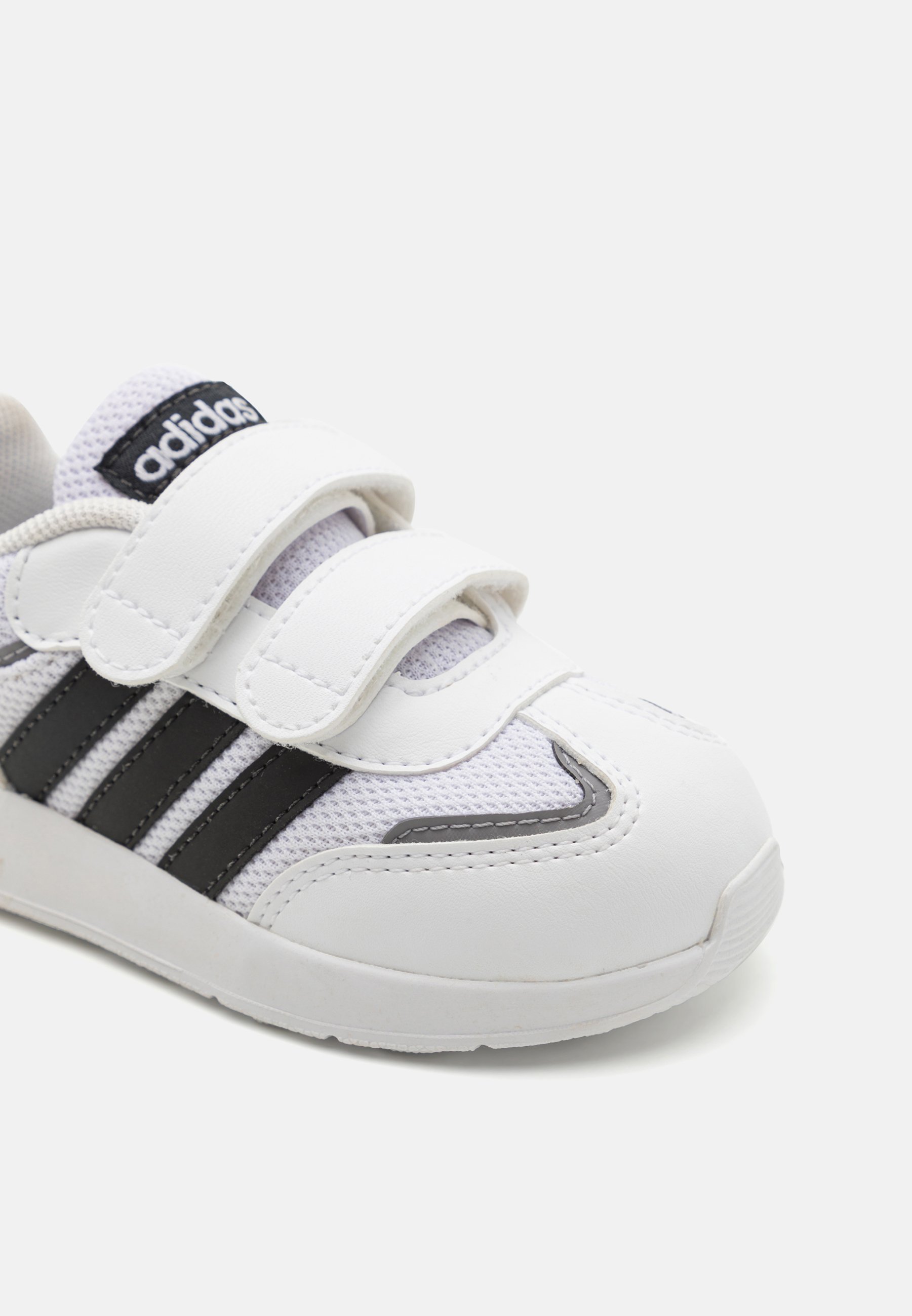 adidas Performance TENSAUR SWITCH CF I UNISEX - Straßenlaufschuhe - Schuhwerk weiß/schwarz/grau drei