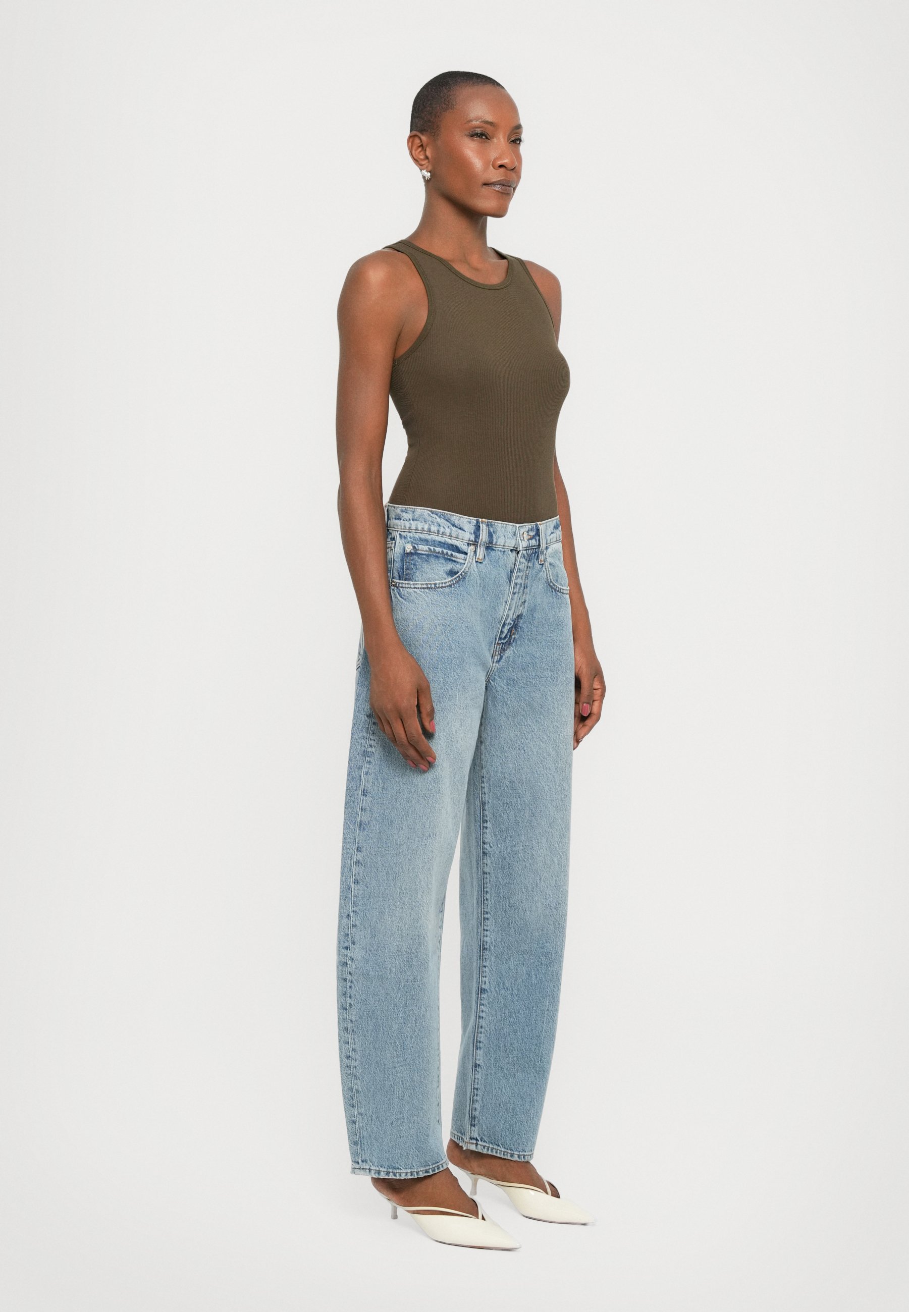 FRAME SLUNG BARREL - Jeans mit entspannter Passform - Puppenhaus