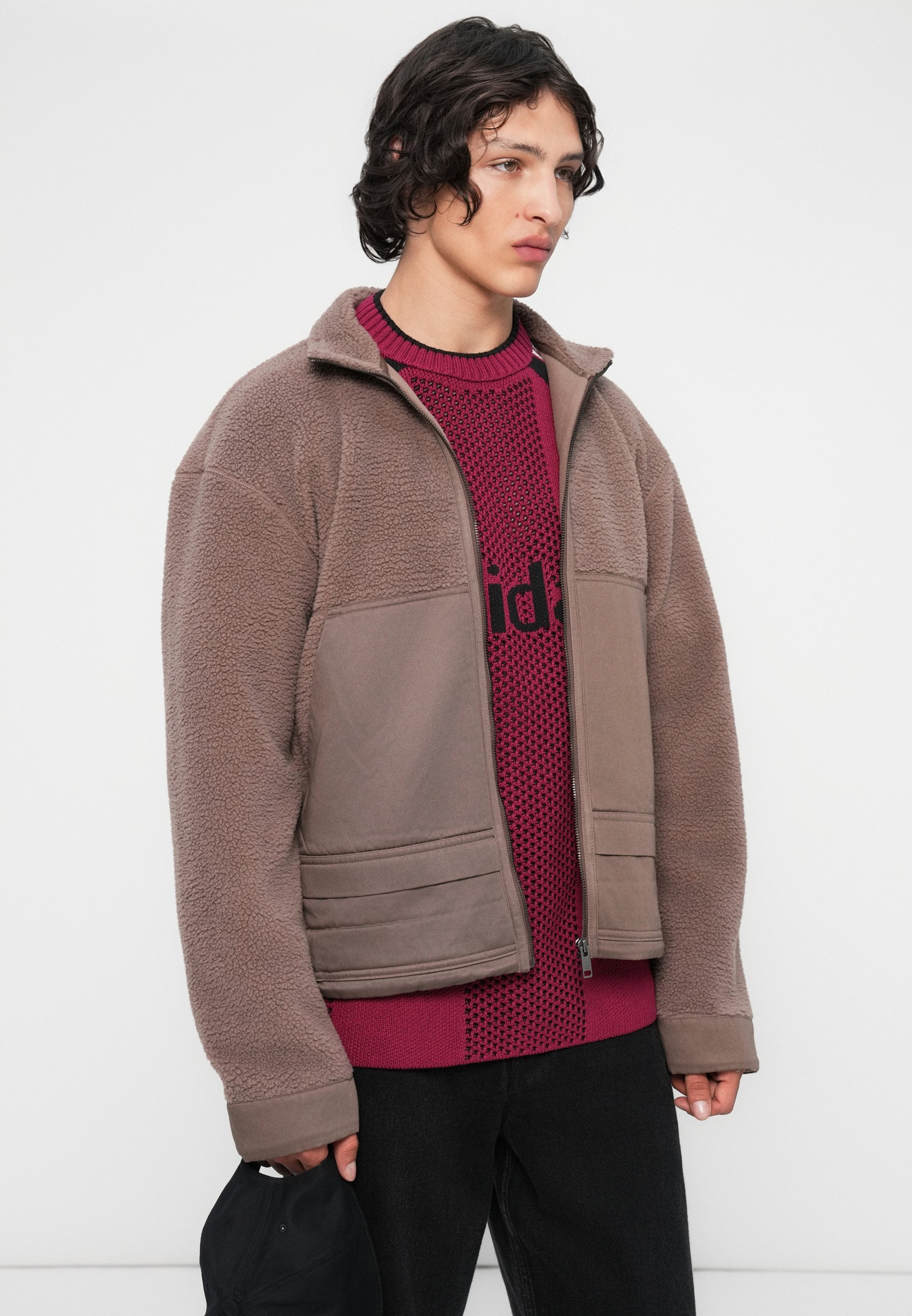 adidas Originals fleecetakit ja -puserot