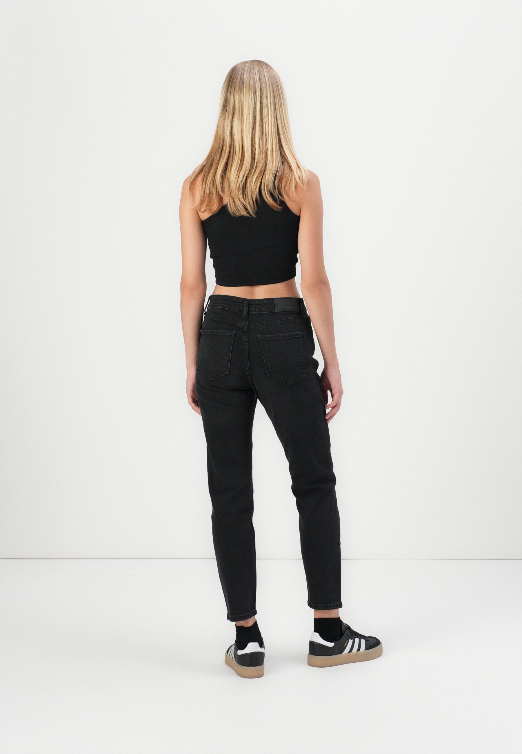 Noisy May NMMONI ANK - Džínsy Relaxed Fit - black denim