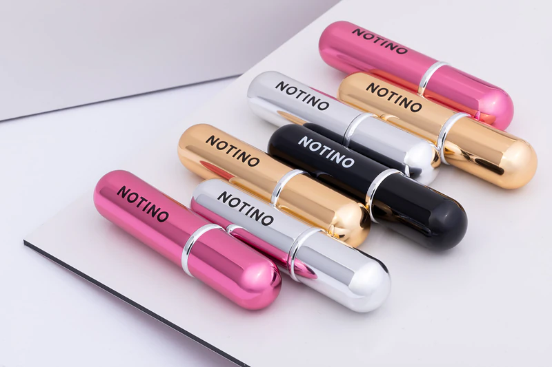 Notino Travel Collection Perfume Atomizer atomizer do napełniania perfum Black
