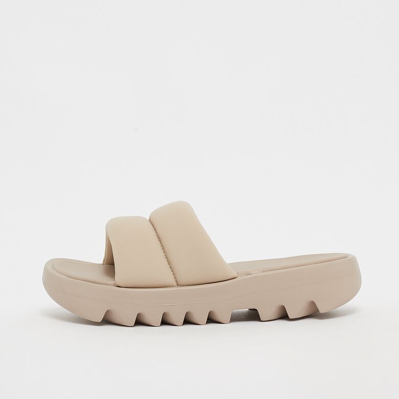 Cardi Slide