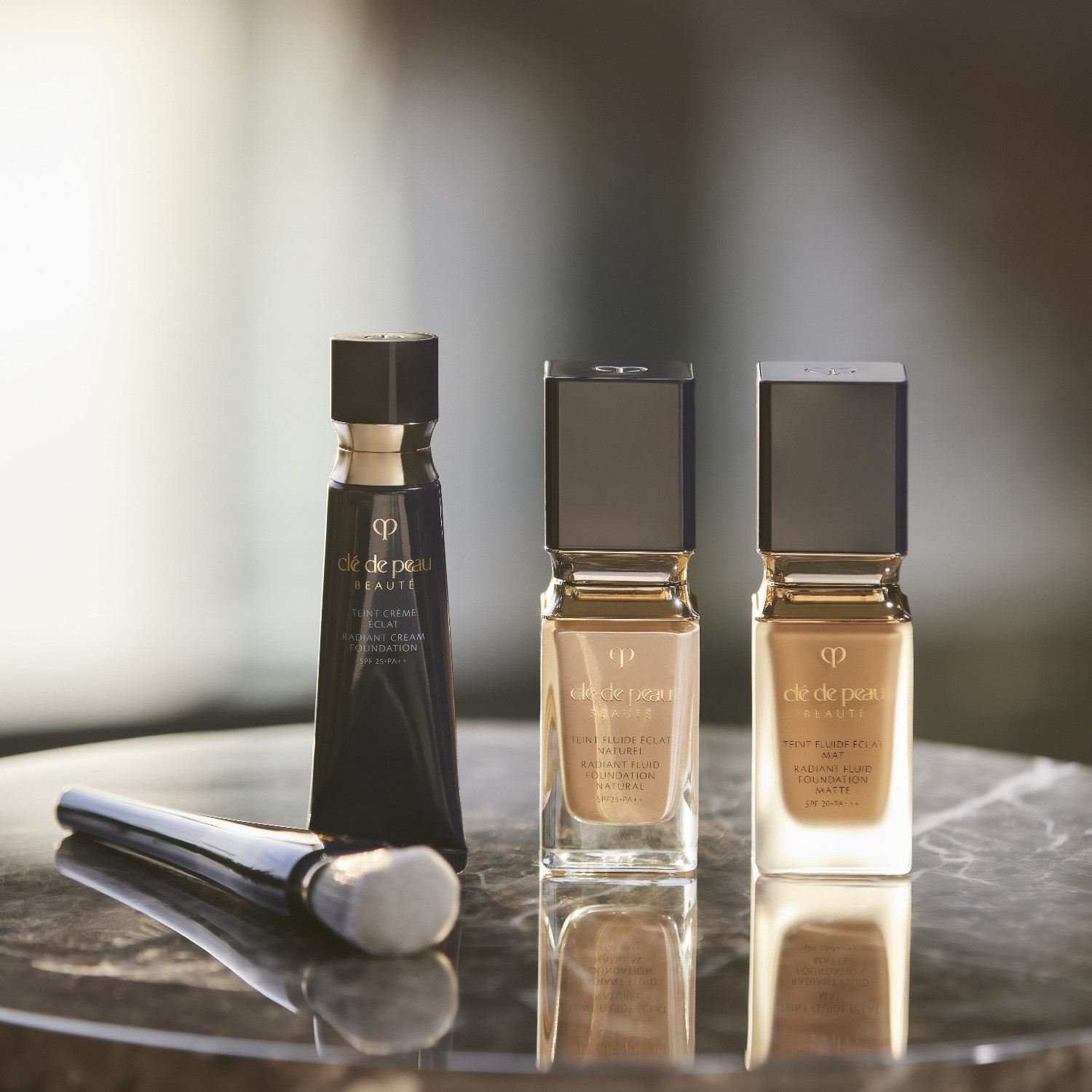 Clé de Peau Beauté Foundation Radiant Cream Foundation – 21 ml