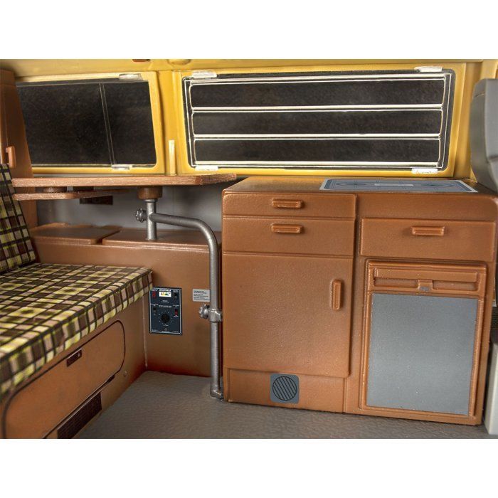 Model kit to build - REVELL - Click System - VW T2 Camper - No glue required - Pre-painted parts