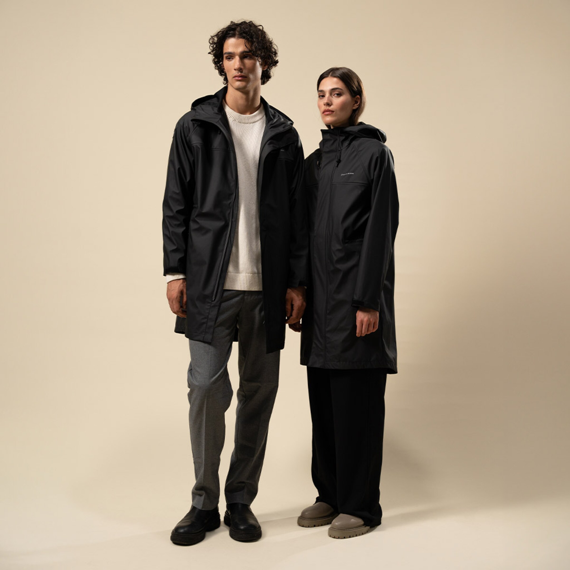 Veste imperméable longue noire de tous les jours