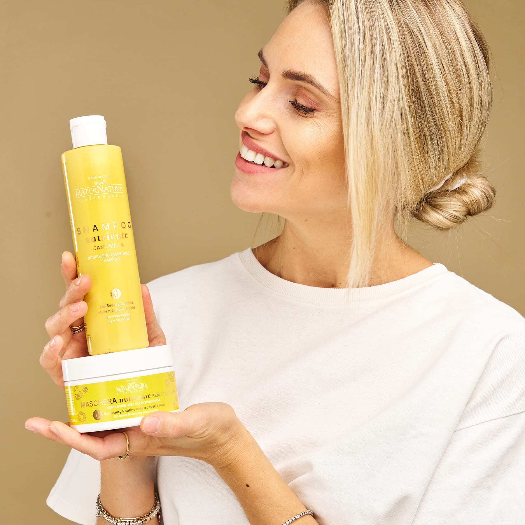 Shampoo Shampoo Capelli Secchi Alla Camomilla - Shampoo Anticrespo