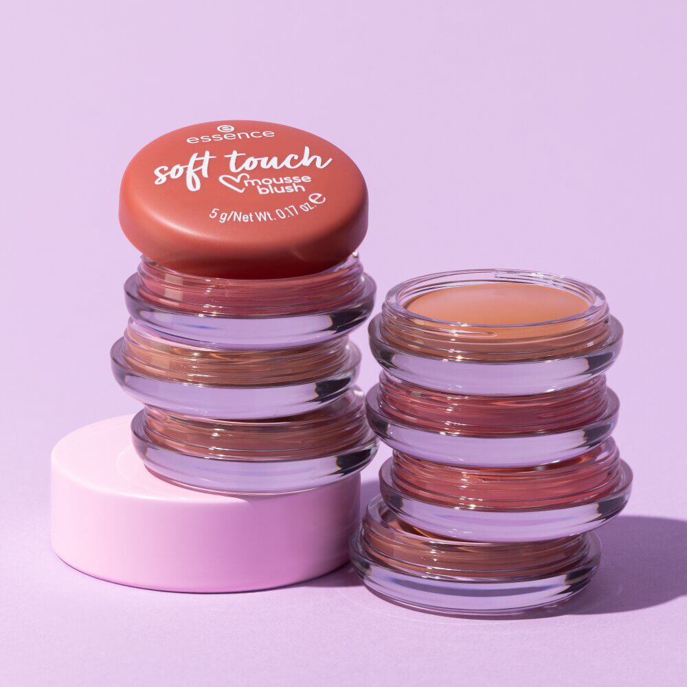 Essence Soft Touch
