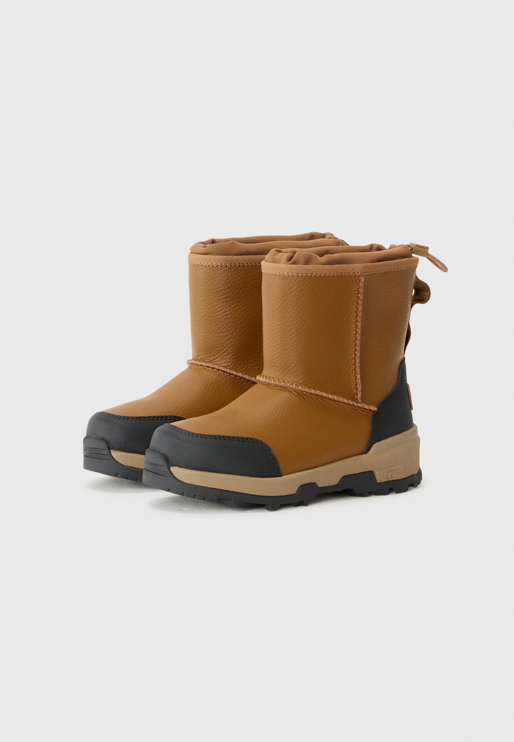 UGG ADIRONDACK XXV - Stivali invernali - castagna