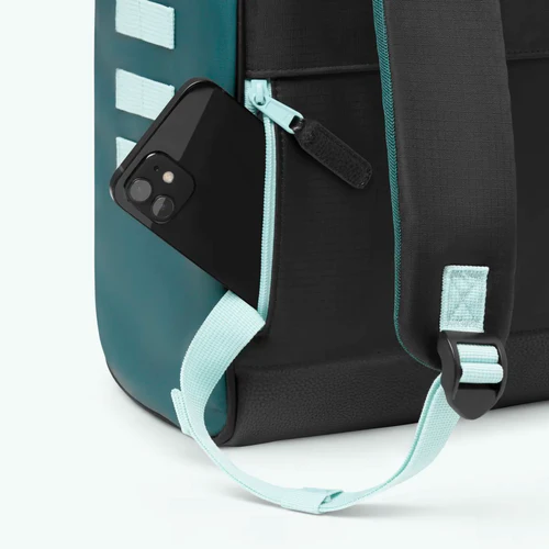 Cabaia Adventurer-reppu, iso, Salt Lake City, musta