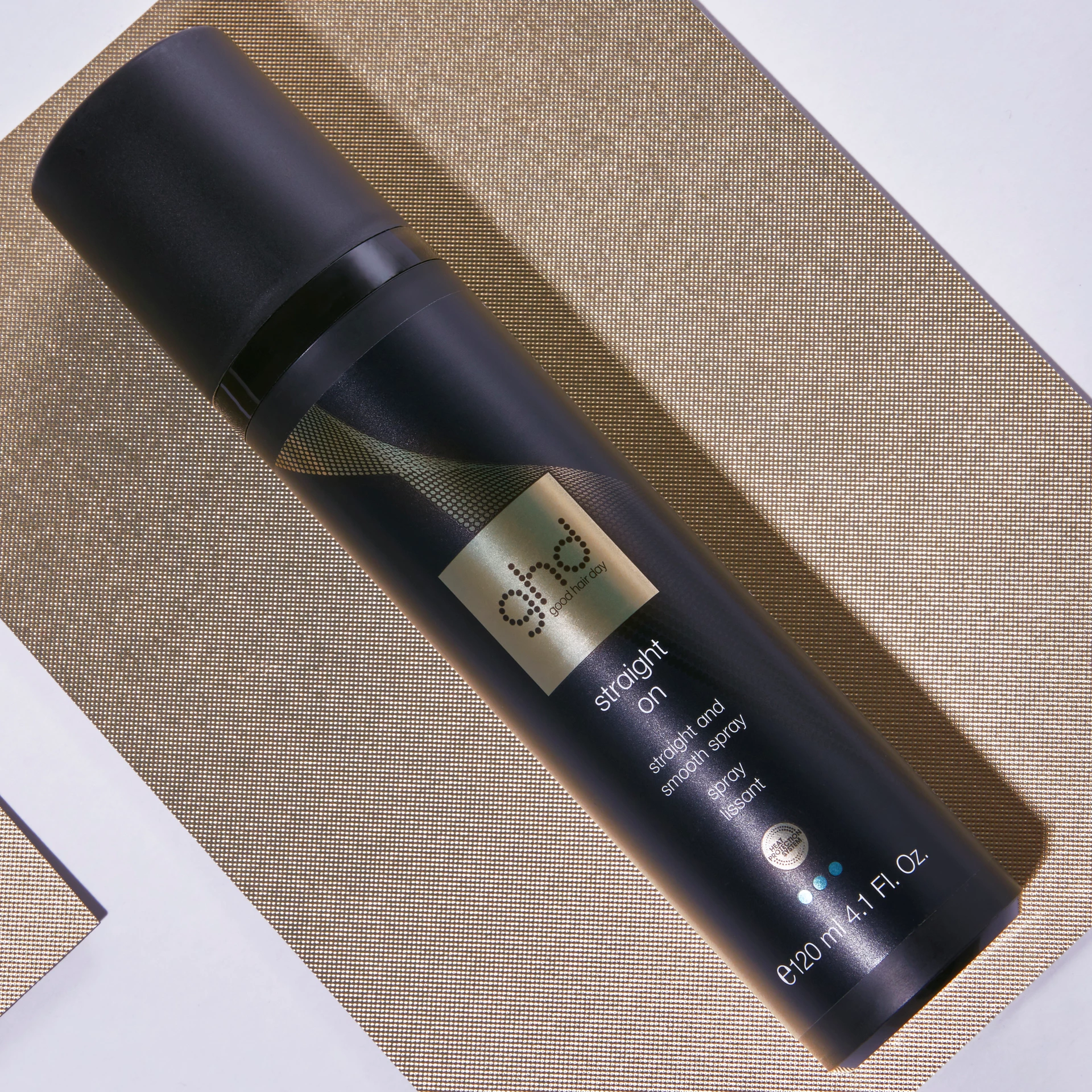 Straight On - Spray pentru păr drept și neted 120 ml - ghd
